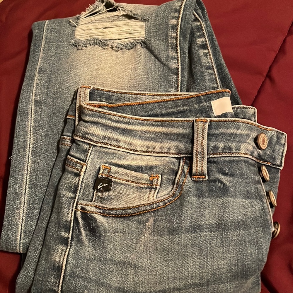 KanCan jeans size 7